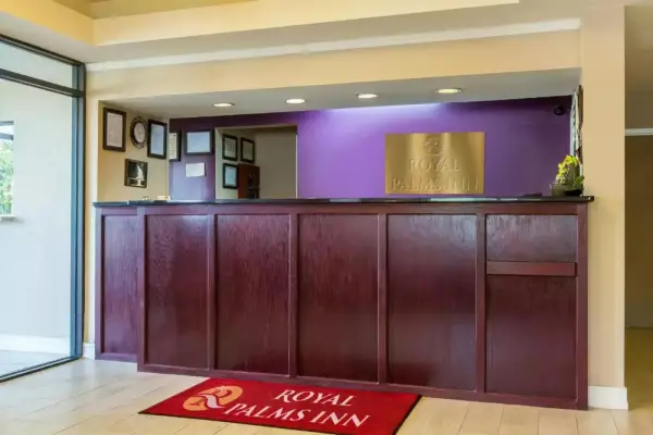 Royal Palms Inn 5